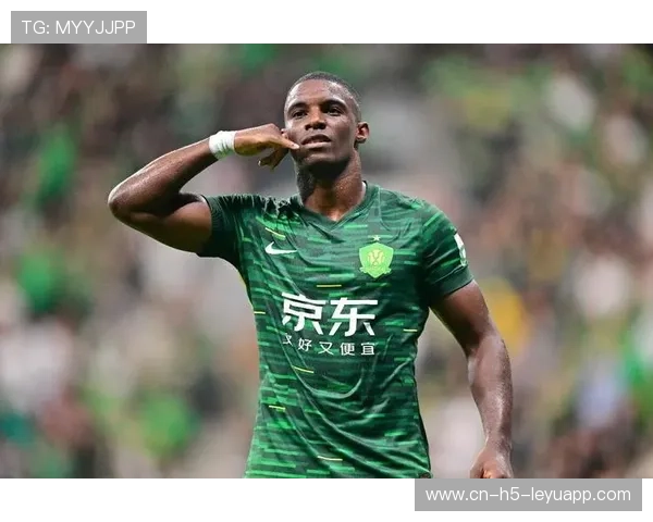 上海海港斩获首胜，外援表现炸裂